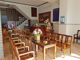 Anh Dong Hotel