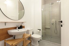 The Marble Suites, PLAKA