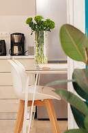 The Marble Suites, PLAKA