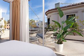 The Marble Suites, PLAKA