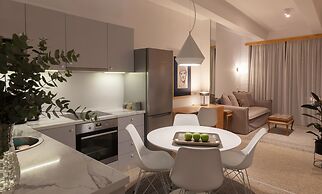 The Marble Suites, PLAKA