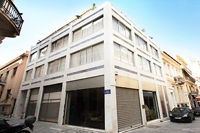 The Marble Suites, PLAKA