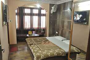 Hotel Sidharth Regency