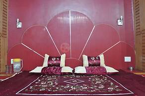 Hotel Sidharth Regency