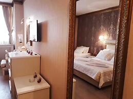 Pelikan Otel