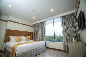 Hotel X