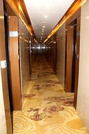 Hotel X