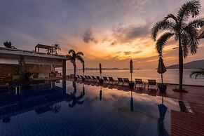 Serenity Grand Seaview Suite