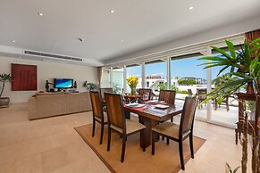 Serenity Grand Seaview Suite