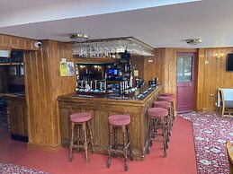 The Jolly Drayman Pub and Hotel