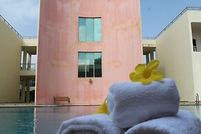 Seven Sky Clarks Exotica