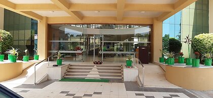 Seven Sky Clarks Exotica