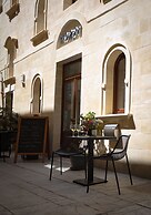 Adelphi Boutique Hotel