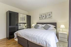 Mise Luxury Apartments