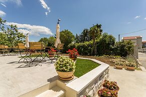 Mise Luxury Apartments