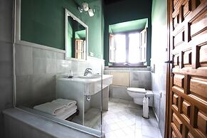 Vista Alhambra Apartamentos