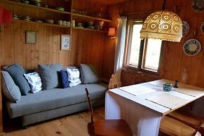 Drewniany Domek BB Nad Rzeka