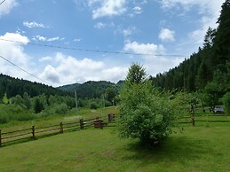 Drewniany Domek BB Nad Rzeka