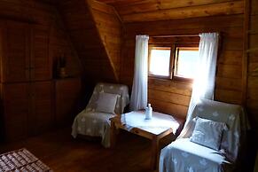 Drewniany Domek BB Nad Rzeka