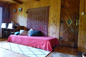 Drewniany Domek BB Nad Rzeka