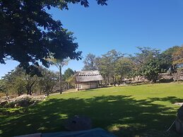 Nyangombe Safari Lodge