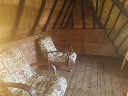 Nyangombe Safari Lodge