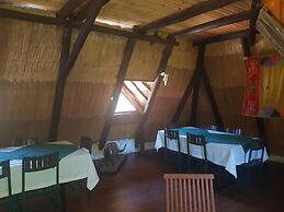 Nyangombe Safari Lodge