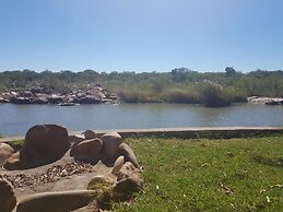 Nyangombe Safari Lodge