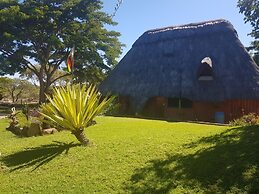 Nyangombe Safari Lodge