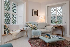 East Gatehouse Lodge