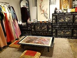 Daegu Dongseongro Gyeong`s Hostel