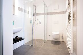 Hotel Kronjuwel by BRIGHT