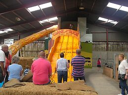 GreenGrove Country House B&B