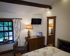 GreenGrove Country House B&B