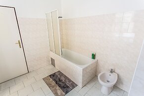 Central Retro Apartment