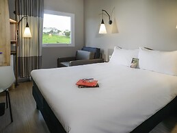 ibis Itatiba