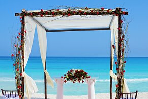 Krystal Cancun All Inclusive