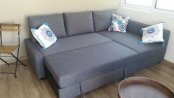 Ria's Deluxe Apartments