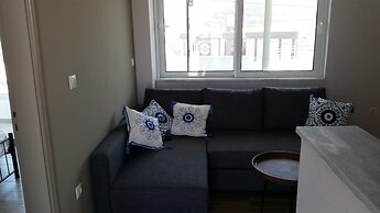 Ria's Deluxe Apartments