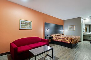 Executive Inn & Suites