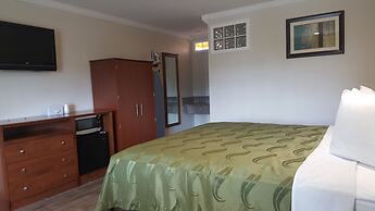 Quality Inn Escondido Downtown