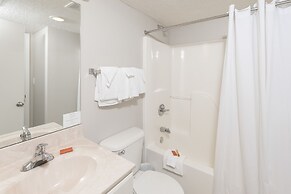 Phoenix All Suites West Hotel