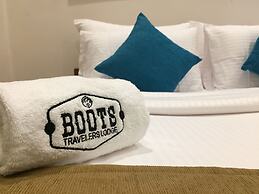 Boots Travelers Lodge