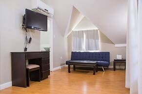 Hillview at Mystic Ridge