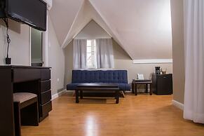 Hillview at Mystic Ridge