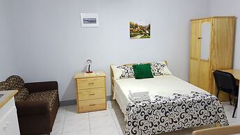 Sunburst Apartments