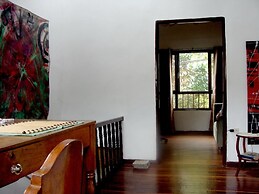 Kfe L Hostel