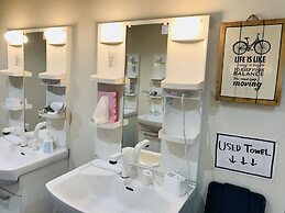 ONE Hostel&Standing Bar