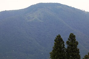 Yakiniku to Kaisen no Yado Raku