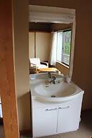 Yakiniku to Kaisen no Yado Raku